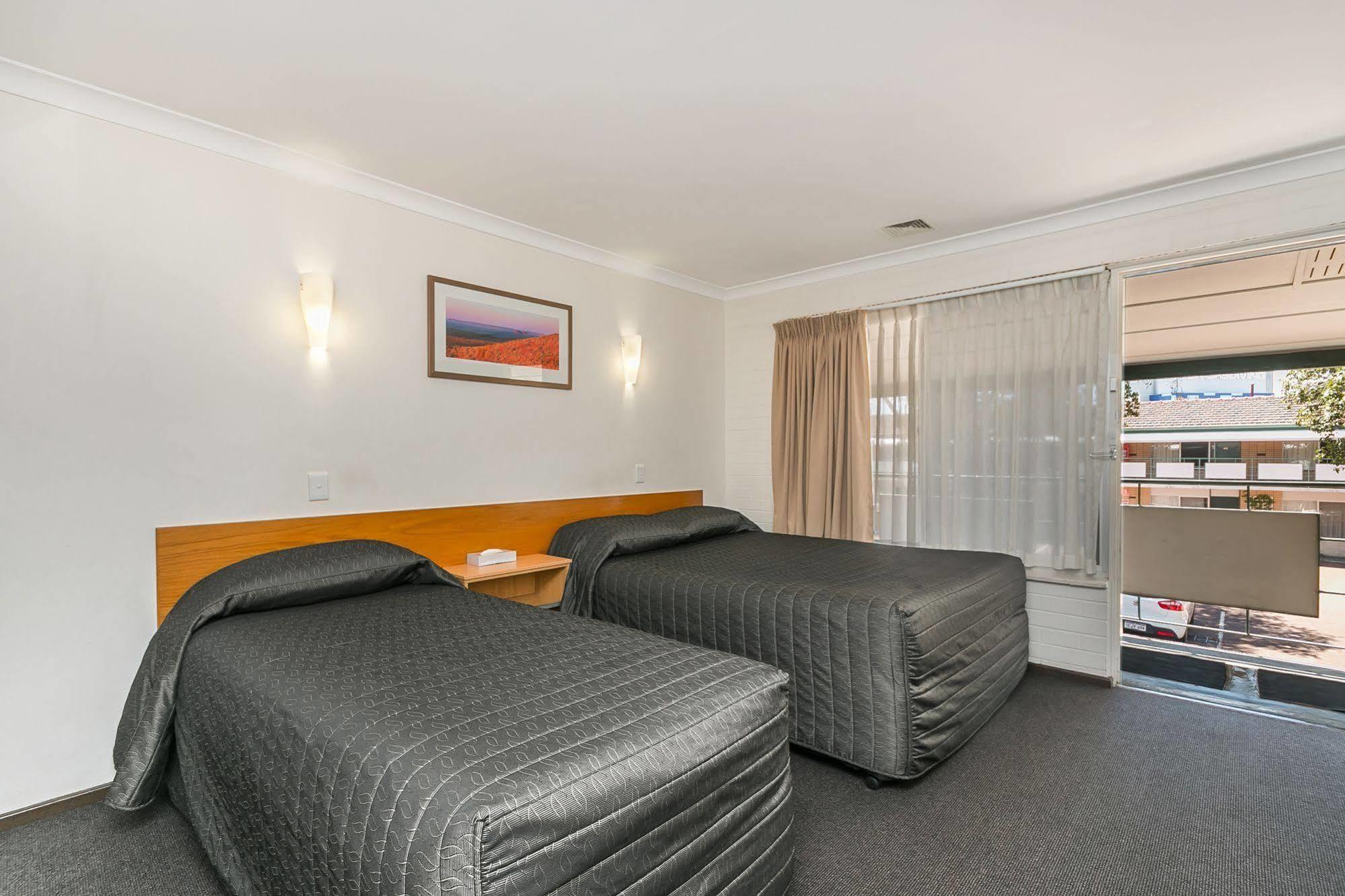Flag Motor Lodge Perth Exterior foto